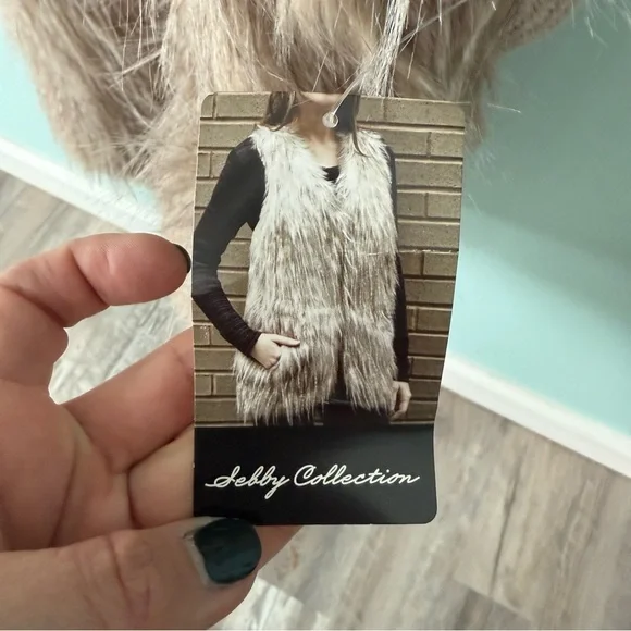 Sebby Collection Women Size L Faux Fur Vest/Beige/Natural Color - Picture 5 of 9